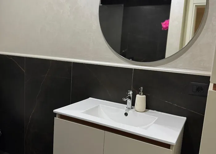 Prayla Luxury At Condor Center 아파트