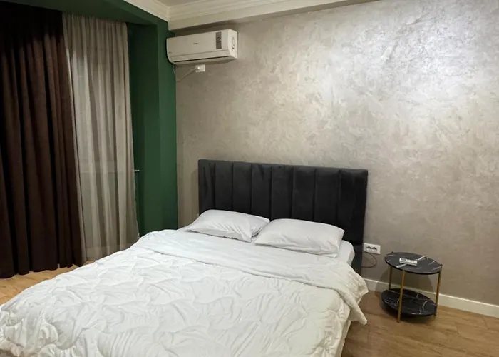 아파트 Prayla Luxury At Condor Center *