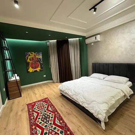 아파트 Prayla Luxury At Condor Center 티라나